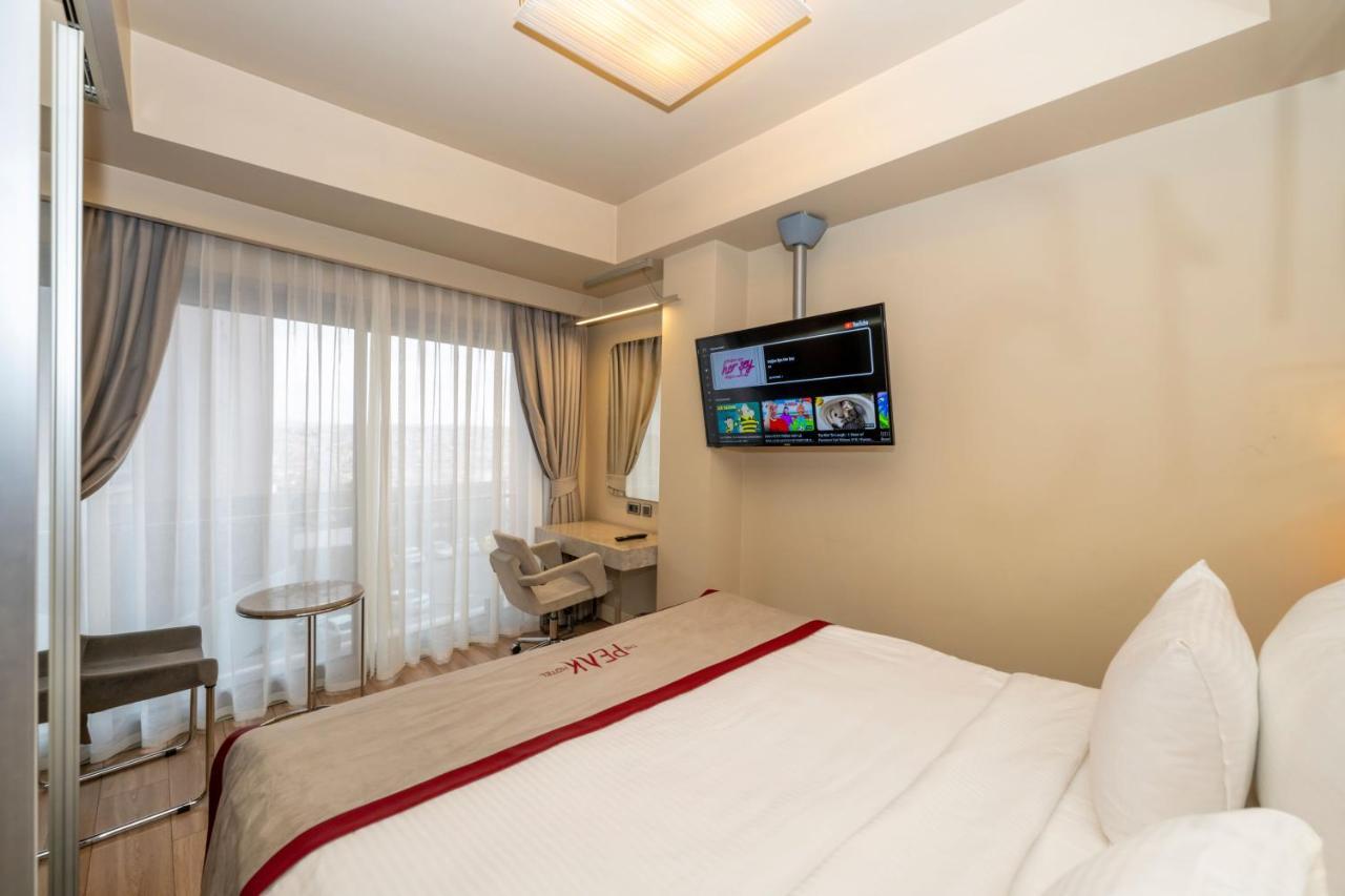 Отель Ramada By Wyndham Pera Taksim